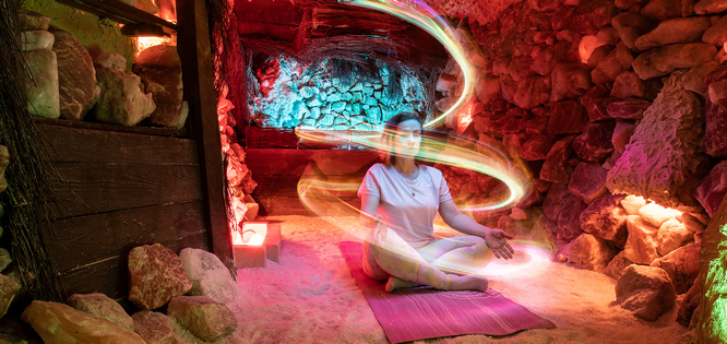 Meditace v solné jeskyni Praha – klid a harmonie